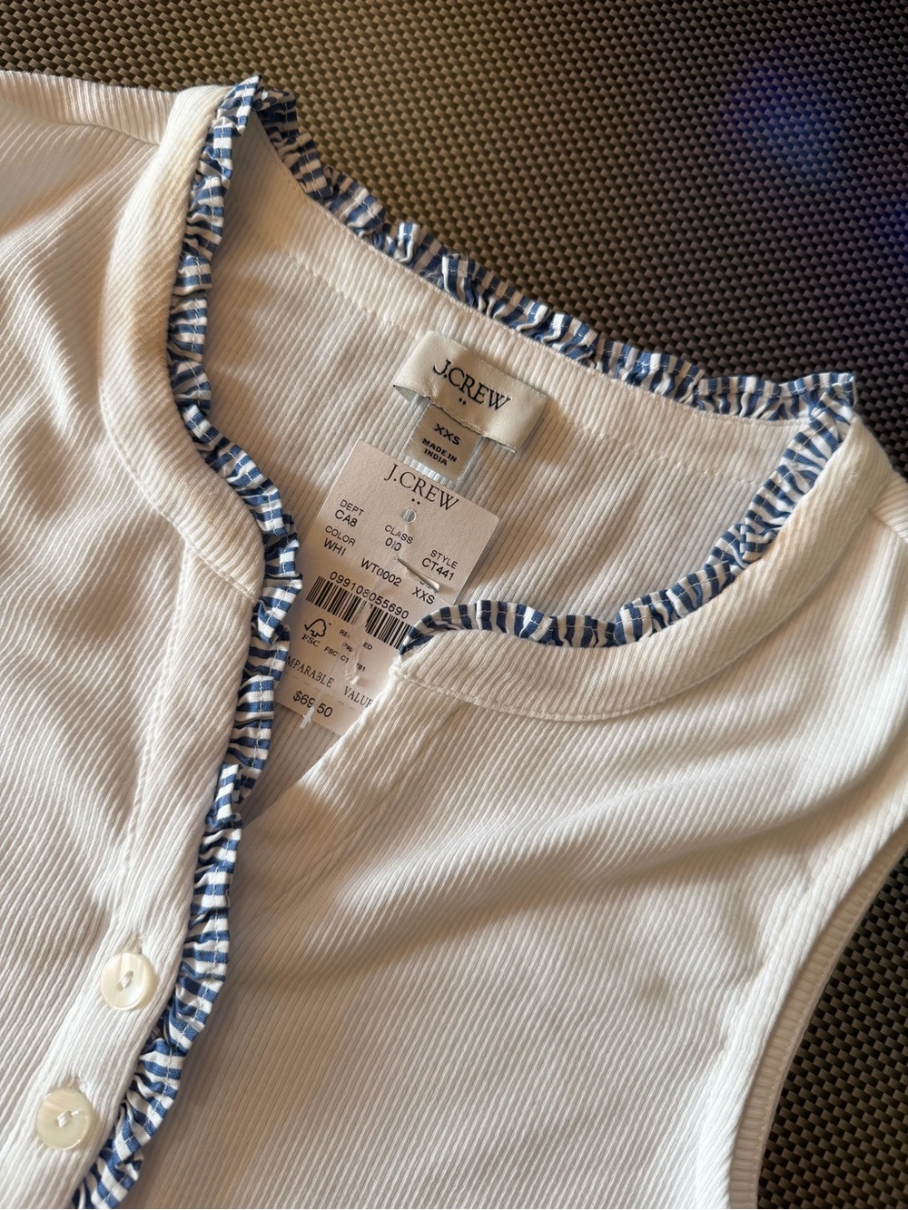 NWT with imperfection women’s J. Crew White Ribbed Tank with Blue Trim size XXS